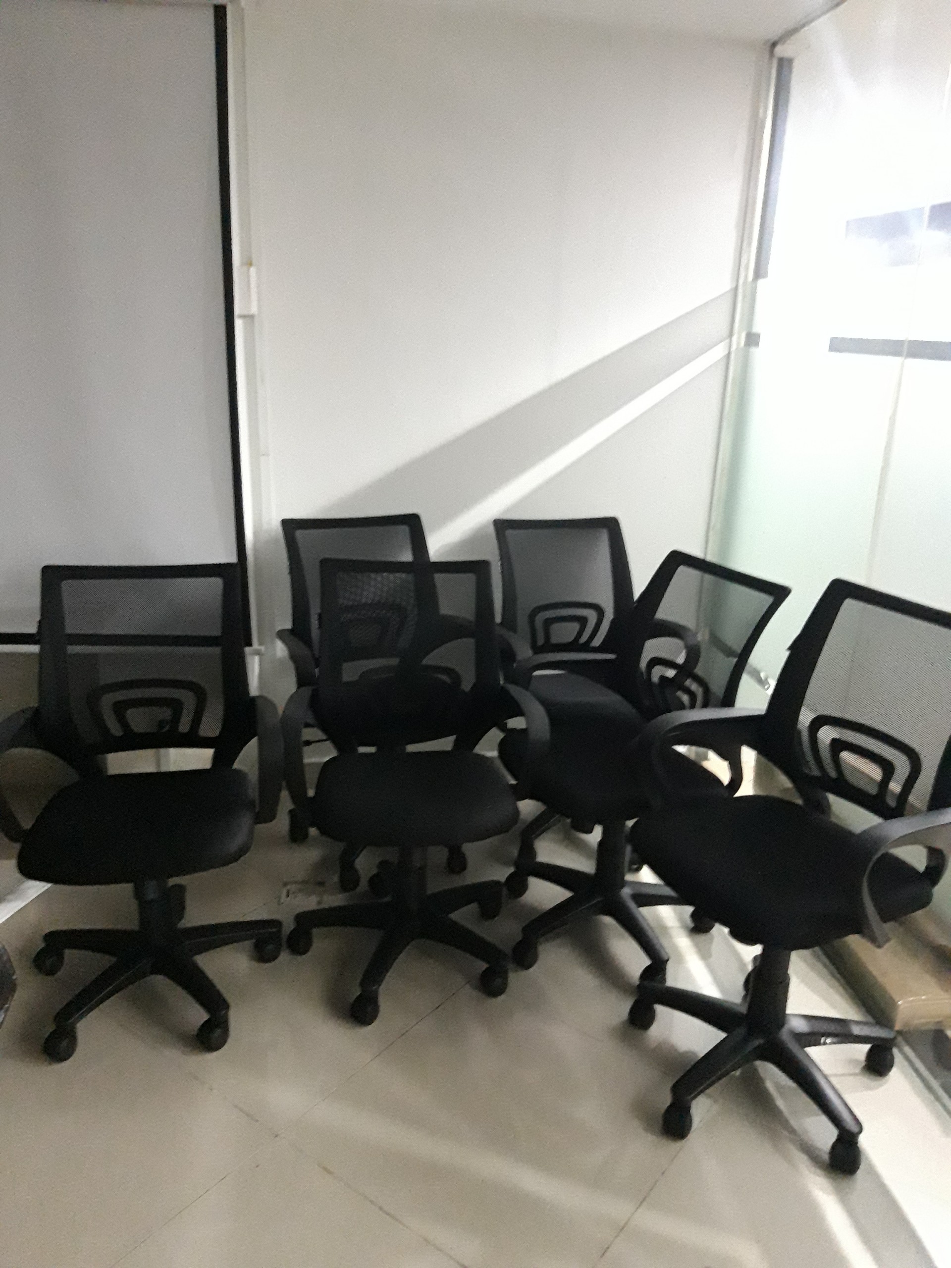 Ghế lưới nhân viên GL113